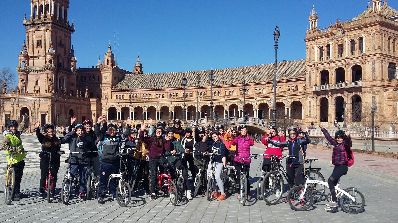Visita Bilingüe Cultural En Bici Por Sevilla